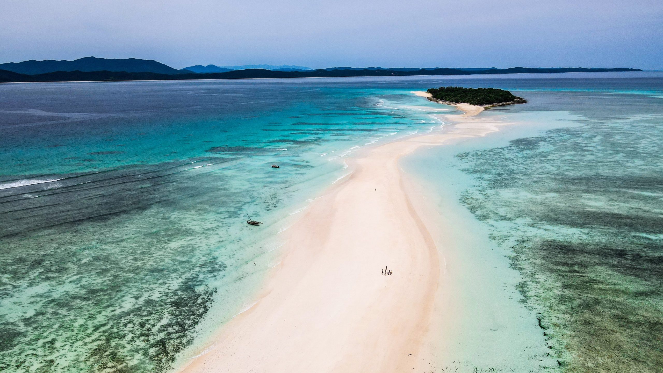 Strip of sand that connects the island Nosy Iranja to a small neighbouring island. Nosy Iranja is part of the Nosy Be Tours that we offer.